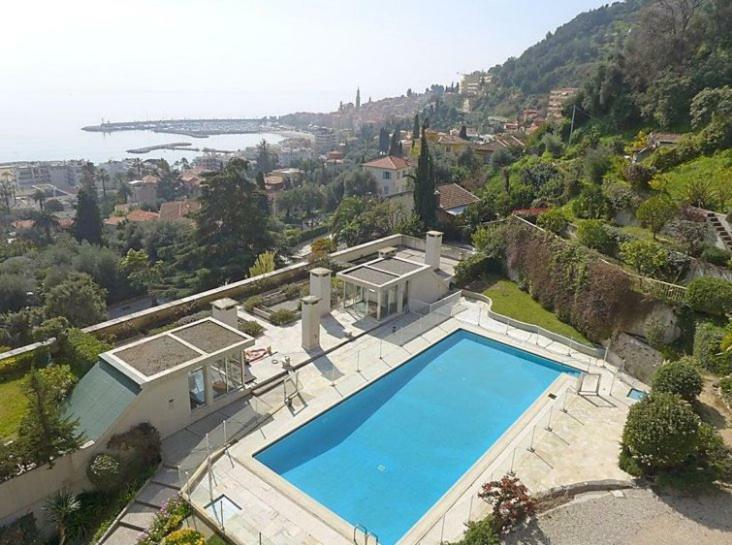 Les Miradors Apartment Menton Bagian luar foto
